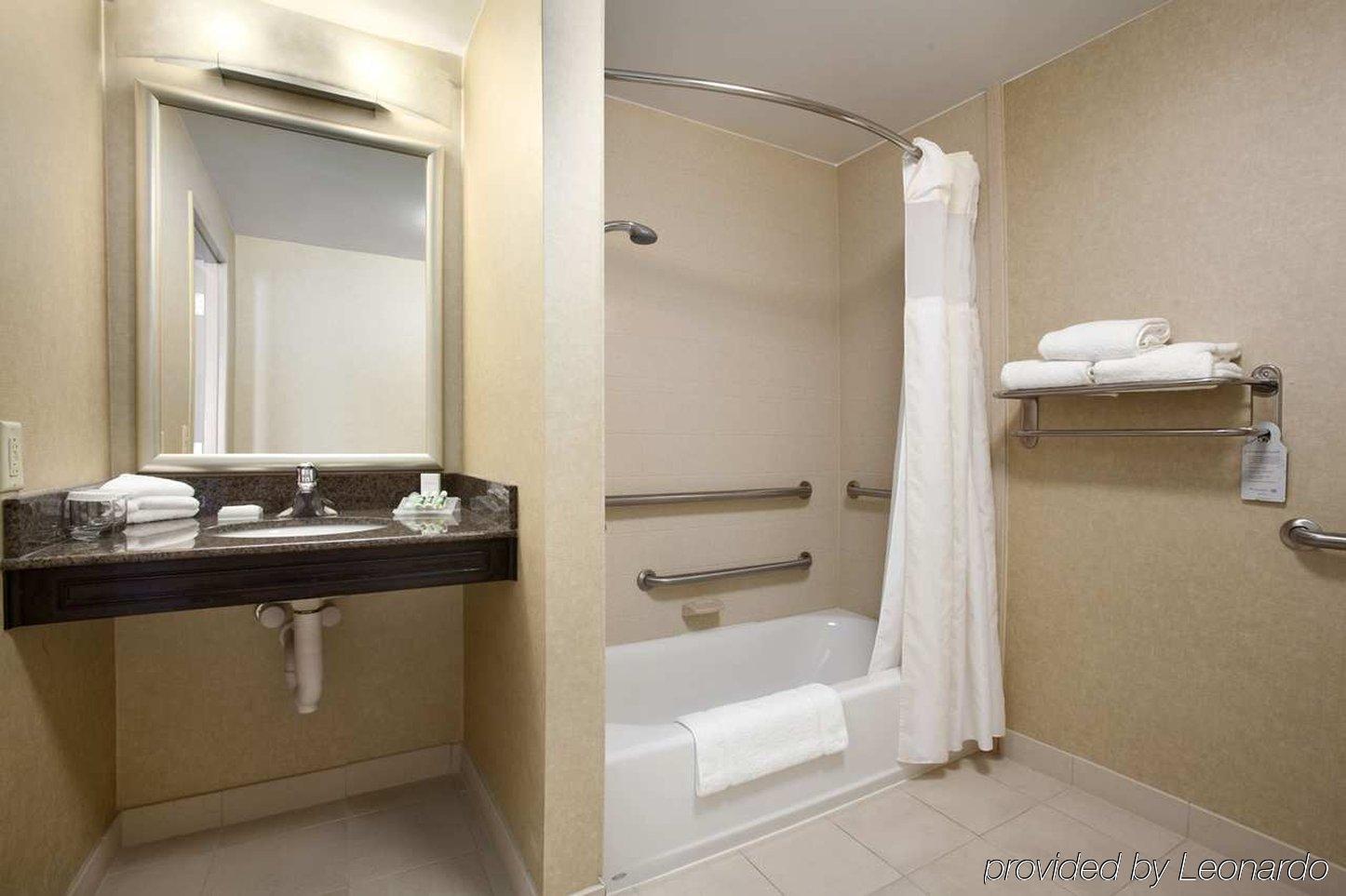 Hilton Garden Inn Silver Spring White Oak Quarto foto